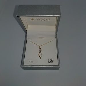 Gold and diamond necklace